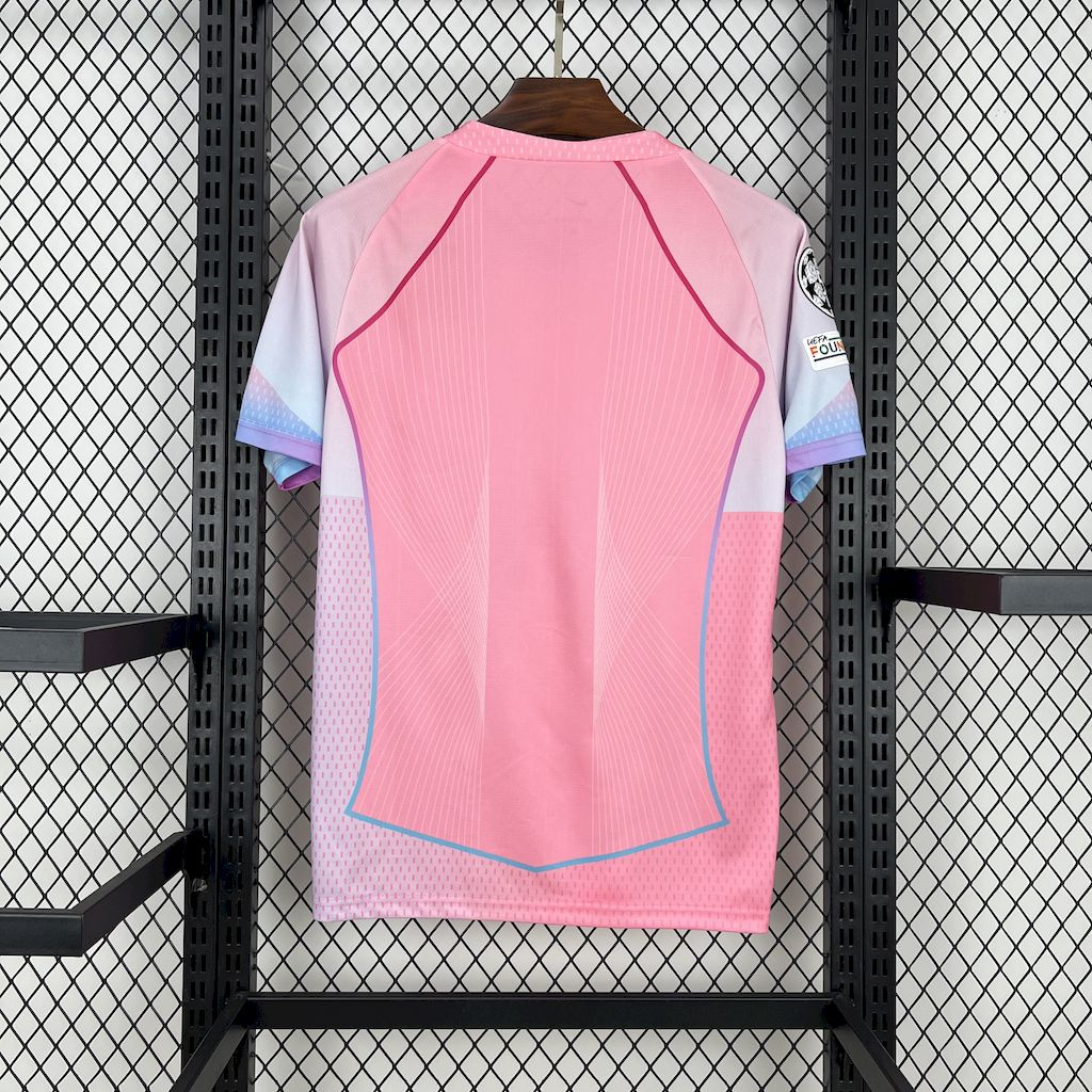 Maillot du Barcelone édition pink spécial