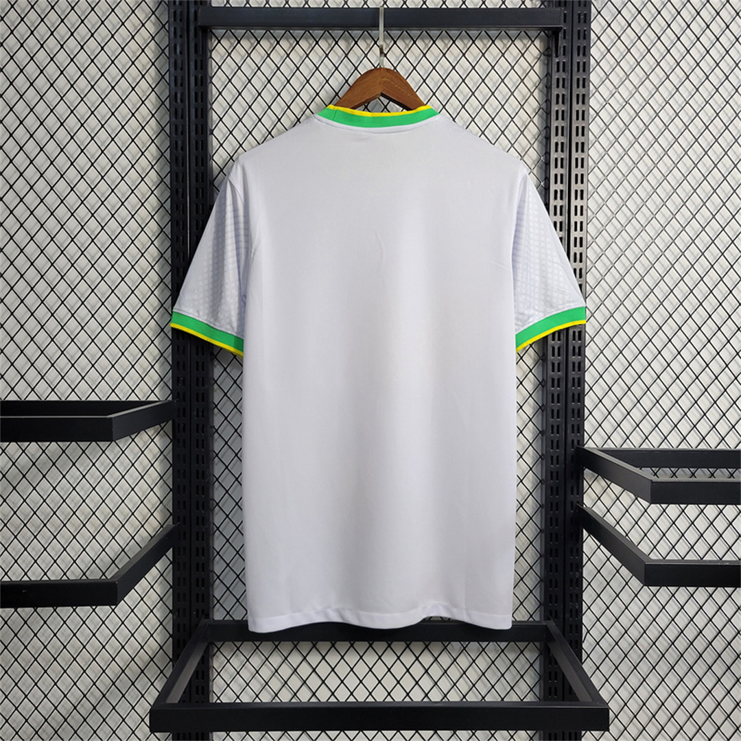 Maillot du Brésil blanc Pigeon
