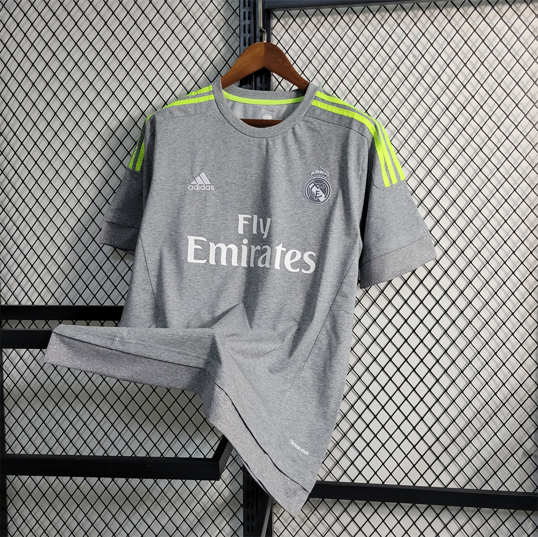 Maillot du Réal Madrid gris