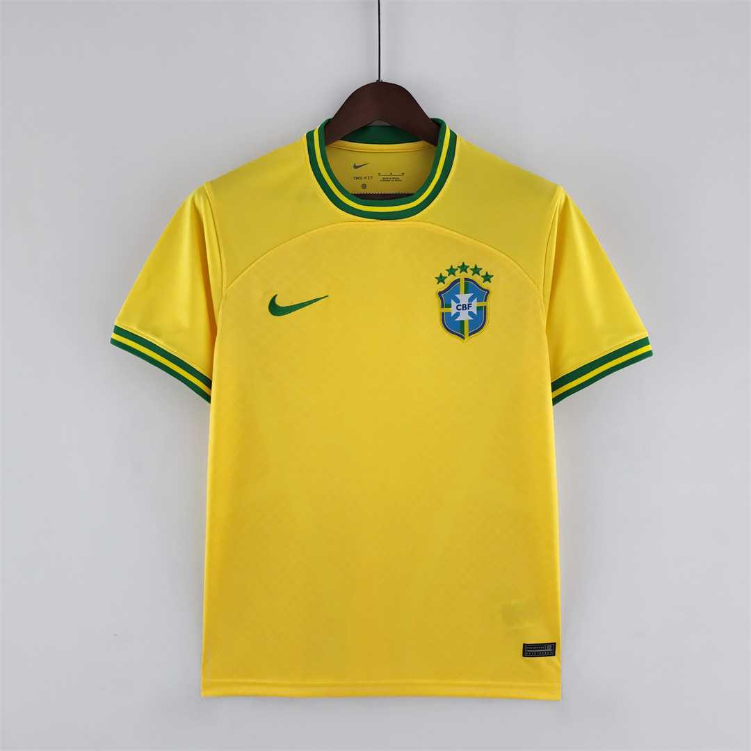 Maillot du Brésil jaune